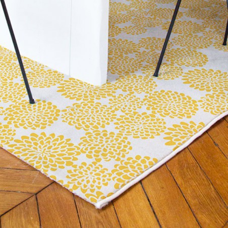 Tapis Blooming Flowers Jaune par Edito Tapis Blooming Flowers Jaune par Edito