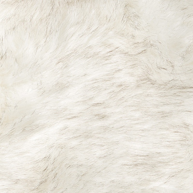 Coussin Feel écru en fausse fourrure par Ligne Pure