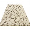Tapis patchwork en cuir de vache Kin par Home Spirit Tapis patchwork en cuir de vache Kin par Home Spirit