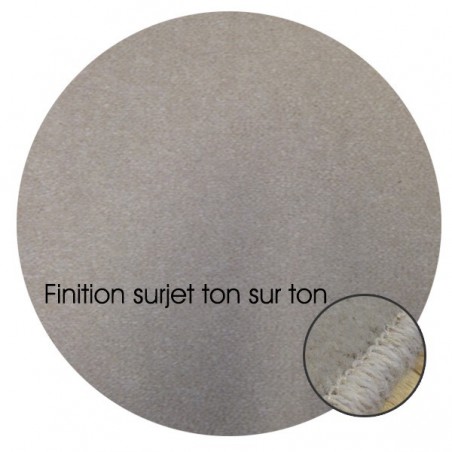 Tapis sur mesure rond en laine couleur Mastic Velvet finiton surjet Tapis sur mesure rond en laine couleur Mastic Velvet finiton surjet