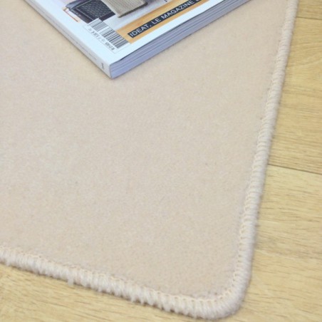 Tapis sur mesure en laine Ecru gamme Velvet finition surjet