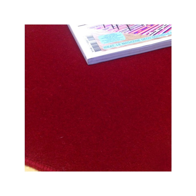 Tapis sur mesure Rond en laine Framboise gamme Velvet finition surjet