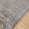 Tapis sur mesure en laine Gris Ecru gamme Axminster finition surjet Tapis sur mesure en laine Gris Ecru gamme Axminster finition surjet