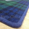 Tapis sur mesure en laine motif tartan tons bleus Tapis sur mesure en laine motif tartan tons bleus