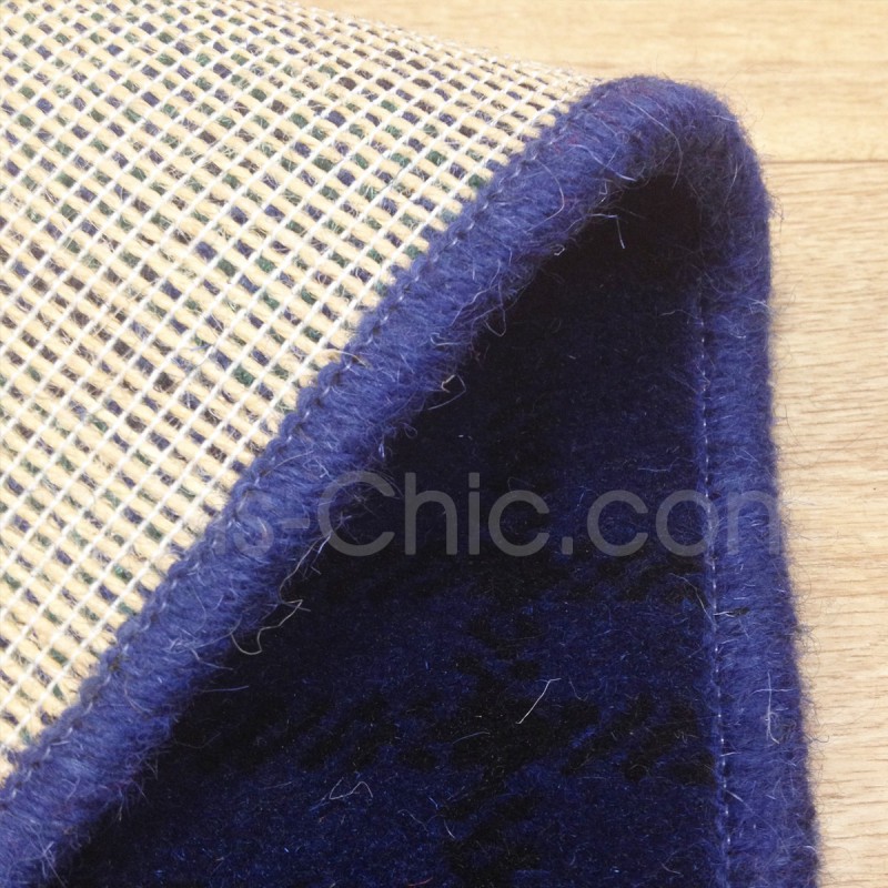 Tapis sur mesure en laine motif tartan tons bleus