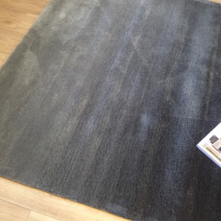 Tapis dégradé de gris design par Tapis Chic Collection Tapis dégradé de gris design par Tapis Chic Collection