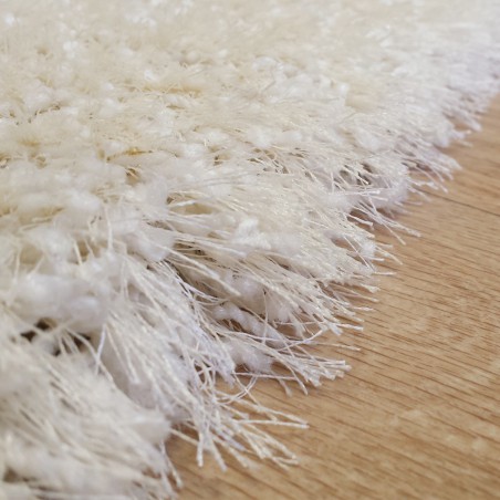Tapis Shaggy blanc écru rond sur mesure par Tapis Chic Collection Tapis Shaggy blanc écru rond sur mesure par Tapis Chic Collection