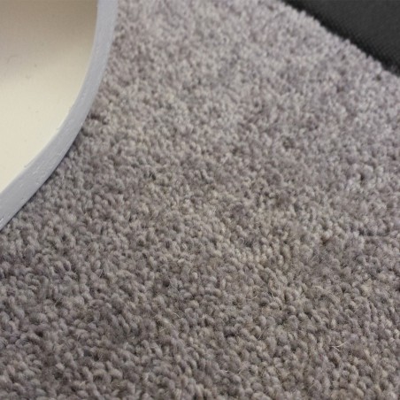 Tapis sur mesure gris en laine gansé coton par Tapis Chic Collection Tapis sur mesure gris en laine gansé coton par Tapis Chic Collection