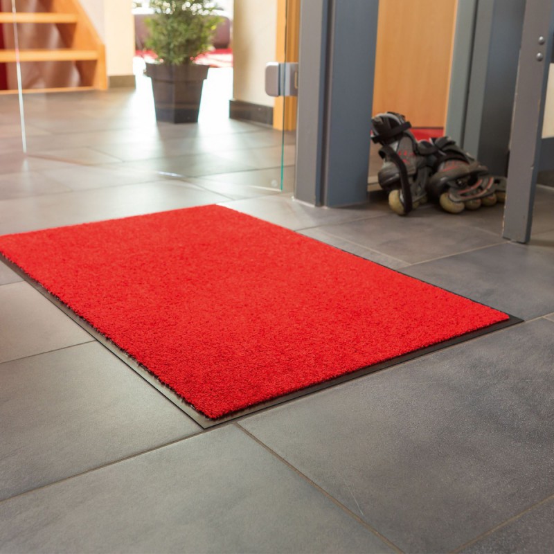 Paillasson rouge uni lavable en machine par Tapis Chic Collection