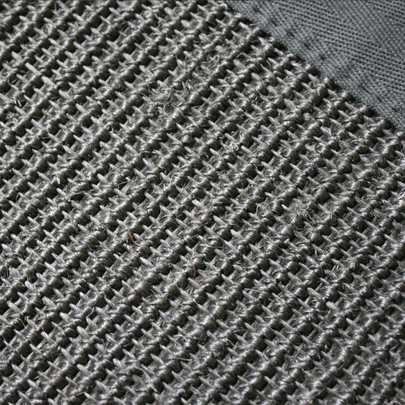 Tapis sur-mesure en sisal gansé gris