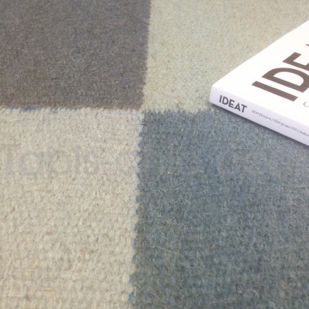 Tapis scandinave tissé Leus Mixed par Linie Design Tapis scandinave tissé Leus Mixed par Linie Design