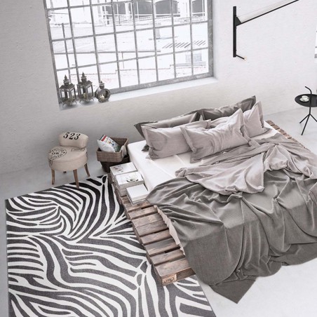 Tapis de salon Zebra gris African Safari par Tapis Chic collection Tapis de salon Zebra gris African Safari par Tapis Chic collection