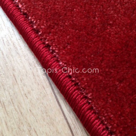 Tapis sur mesure Rouge Bordeaux gamme Lyrica par Vorwerk Tapis sur mesure Rouge Bordeaux gamme Lyrica par Vorwerk