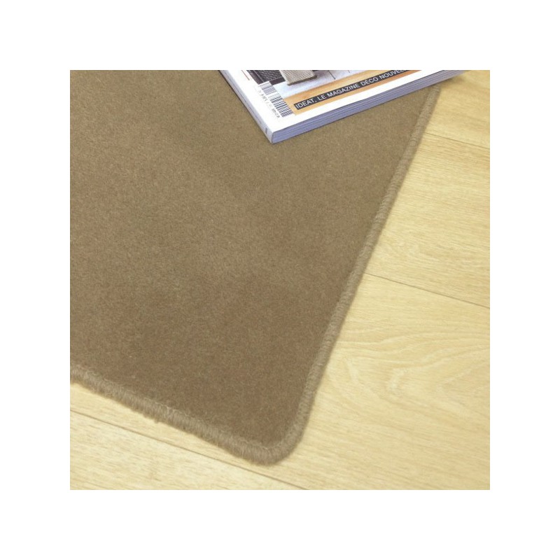 Tapis sur mesure en laine Marron Vison gamme Velvet finition surjet