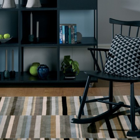 Tapis de salon Lines Black par Joseph Lebon Tapis de salon Lines Black par Joseph Lebon