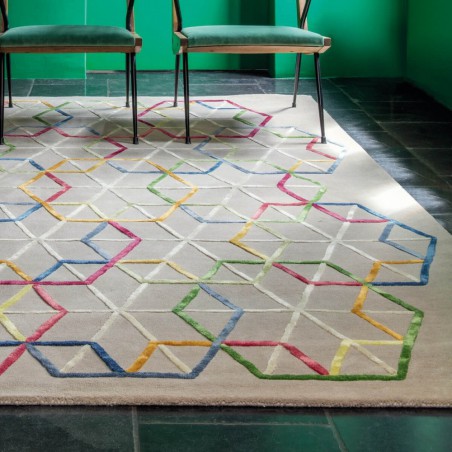 Tapis design beige à motifs multicolores en laine et viscose par Ligne Pure Tapis design beige à motifs multicolores en laine et viscose par Ligne Pure