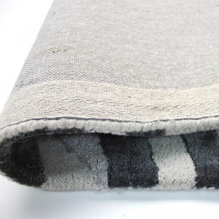 Tapis design Jazz Noir et Gris par Luxmi Tapis design Jazz Noir et Gris par Luxmi