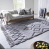 Tapis design Vilgrid motifs scandinaves Gris par Luxmi
