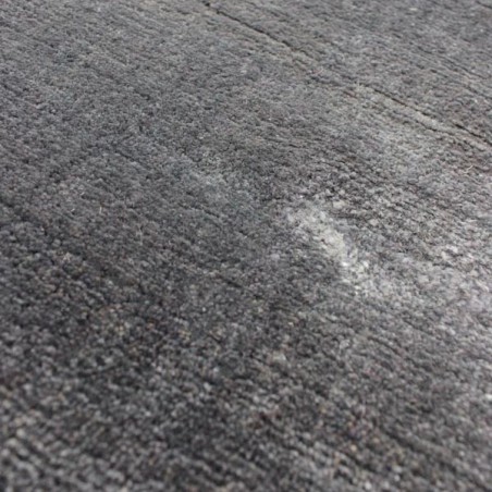 Tapis design en viscose Cairo Silver par Luxmi Tapis design en viscose Cairo Silver par Luxmi