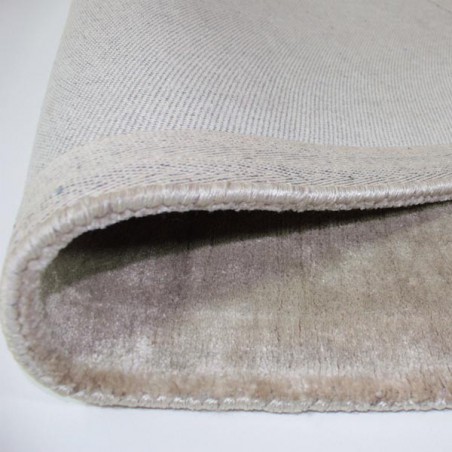 Tapis design en viscose Cairo Champagne par Luxmi Tapis design en viscose Cairo Champagne par Luxmi