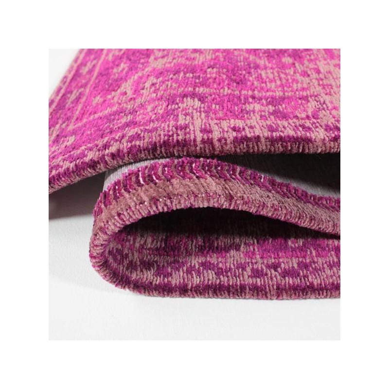 Tapis design vintage Palais Bianco Cerise par Luxmi