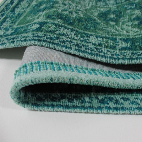 Tapis design vintage Palais Turquoise Cerise par Luxmi Tapis design vintage Palais Turquoise Cerise par Luxmi
