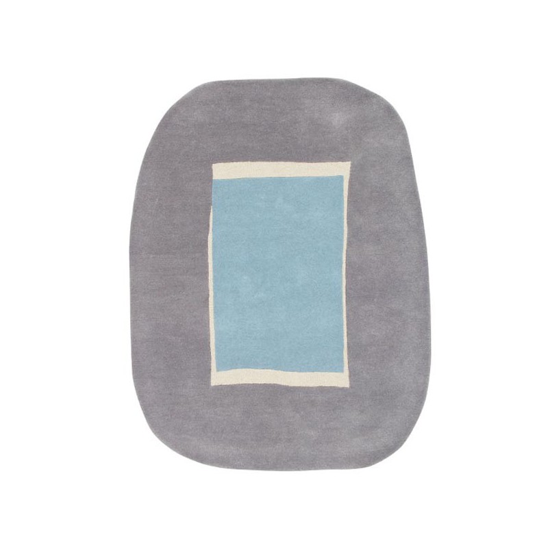 Tapis design en Laine Lake Bleu par Lorena Canals