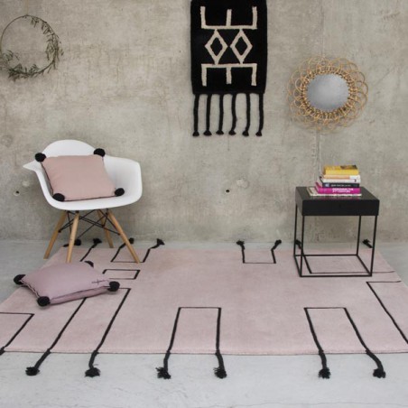 Tapis design en laine Nordic Lines Rose poudré par Lorena Canals Tapis design en laine Nordic Lines Rose poudré par Lorena Canals