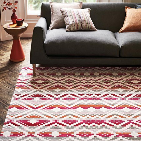 Tapis de chambre design Takana multicolore collection Romo par Louis De Poortere Tapis de chambre design Takana multicolore collection Romo par Louis De Poortere