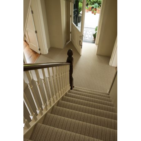 Tapis sure mesure Open Spaces wellington stripe reed