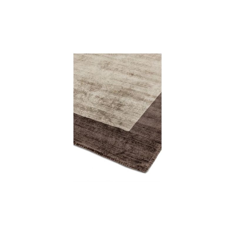 Tapis de chambre rectangulaire en viscose chocolat par Jospeh Lebon