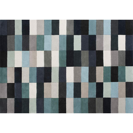 Tapis de salon en laine dans les tons bleus Romina par Linie Design Tapis de salon en laine dans les tons bleus Romina par Linie Design