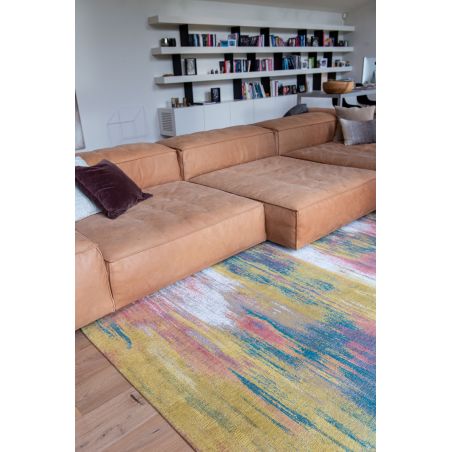 Tapis en polyester ochre par Louis de Poortere Tapis en polyester ochre par Louis de Poortere