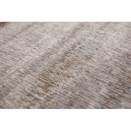 Tapis en fibre synthétique gris par Louis de Poortere Tapis en fibre synthétique gris par Louis de Poortere