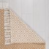 Tapis de salon en fibres naturelles couleur ocre Tapis de salon en fibres naturelles couleur ocre
