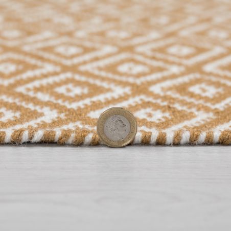 Tapis rectangulaire en coton recyclé ocre et blanc Tapis rectangulaire en coton recyclé ocre et blanc