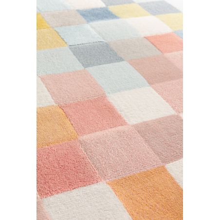 Tapis multicolore Chara motif pixel rose, bleu, gris, orange pastels en polyester Tapis multicolore Chara motif pixel rose, bleu, gris, orange pastels en polyester