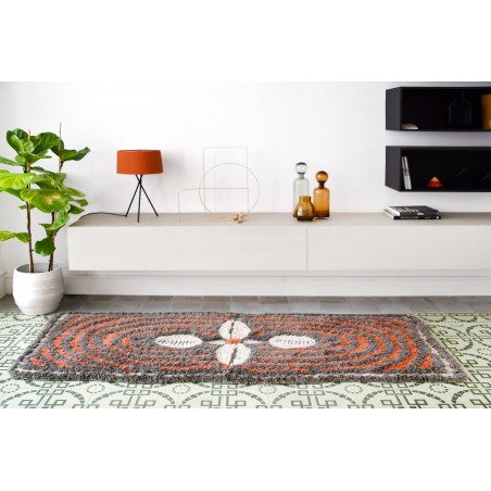 Tapis en laine lavable en machine Cowrie Bracelet brun, beige et terracotta Tapis en laine lavable en machine Cowrie Bracelet brun, beige et terracotta