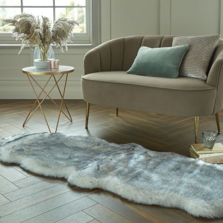 Tapis effet fourrure de renard Copenhagen gris argent Tapis effet fourrure de renard Copenhagen gris argent