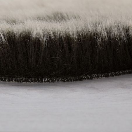 Tapis effet fourrure de renard Copenhagen gris anthracite Tapis effet fourrure de renard Copenhagen gris anthracite