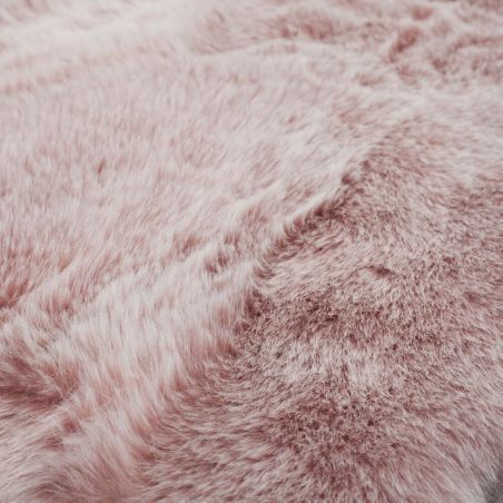 Tapis effet fourrure de renard Copenhagen rose poudré Tapis effet fourrure de renard Copenhagen rose poudré