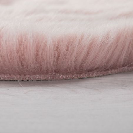 Tapis effet fourrure de renard Copenhagen rose poudré Tapis effet fourrure de renard Copenhagen rose poudré