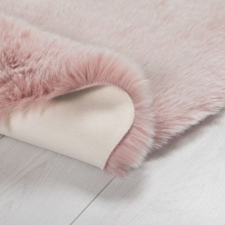 Tapis effet fourrure de renard Copenhagen rose poudré Tapis effet fourrure de renard Copenhagen rose poudré