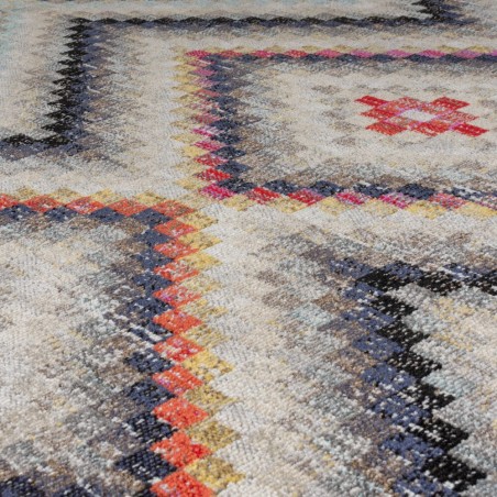 Tapis extérieur géométrique multicolore Frances détail Tapis extérieur géométrique multicolore Frances détail