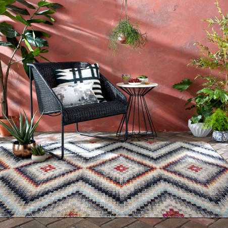 Tapis extérieur géométrique multicolore Frances salon Tapis extérieur géométrique multicolore Frances salon