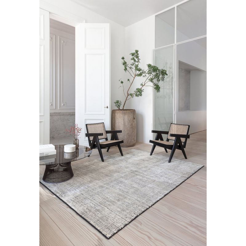 Tapis Moderne tissé main en laine et soie de bambou Oat Noir