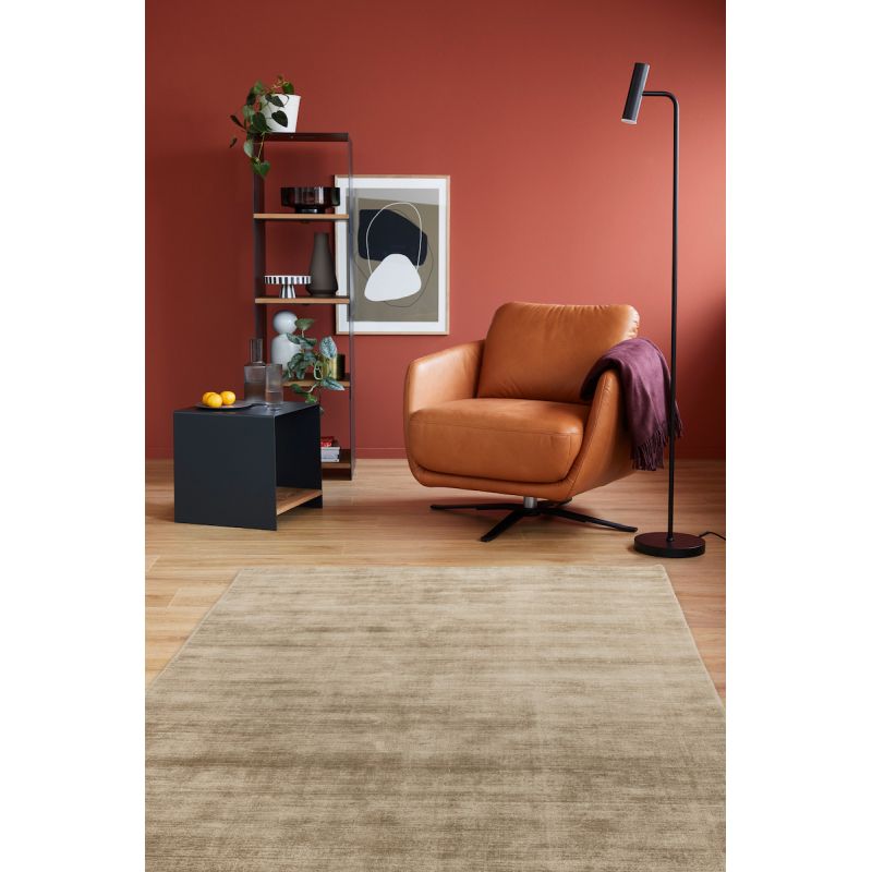 Tapis fait main en viscose beige Alessa