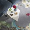 Tapis de salon fleuri laine et viscose Hummingbird Gris Wedgwood salon