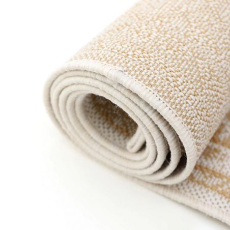 Tapis de style persan Numen en polypropylène Tapis de style persan Numen en polypropylène