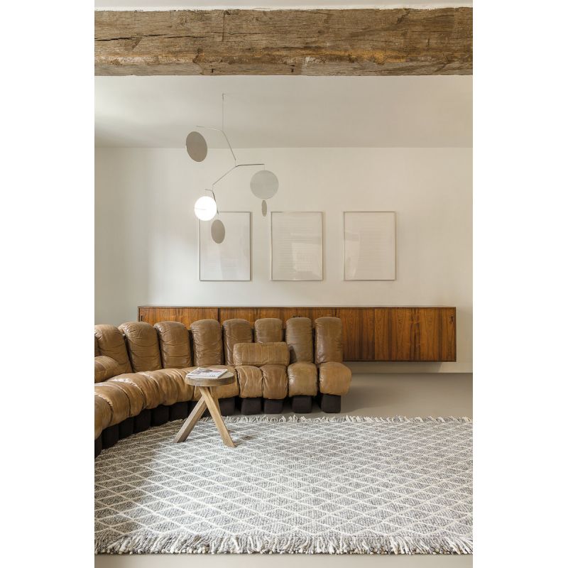 Tapis design tissé main laine et viscose Merge Gris